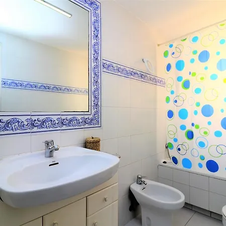 Apartment Tugar 3-5 *